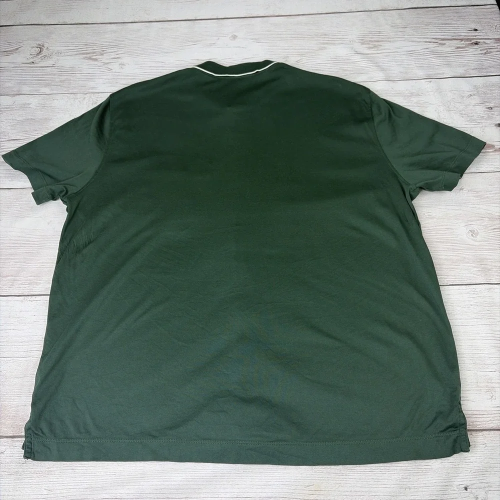 Banana Republic Men's XL Luxe Touch Performance Green Anti-Odor Button-Up Shirt